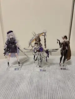 勝利の女神：NIKKE アクリルスタンド　紅蓮　サクラ　ポリ