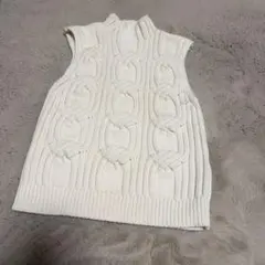 ザラ　ノースリーブ　ニット