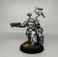 サラマンダースペースマリーン:アポセカリーバイオロジス1体