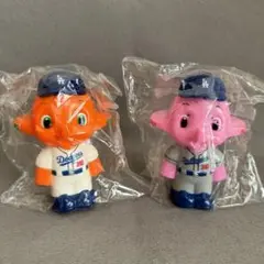 サトちゃん&サトコちゃん 貯金箱 ドジャースver. 2種セット サトちゃん&サトコちゃん 貯金箱 ドジャースver. 2種セット 2025