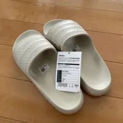 ADILETTE AYOON 25.5cm