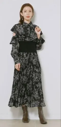 SNIDEL 花柄フレアロングワンピース 長袖 サイズ0