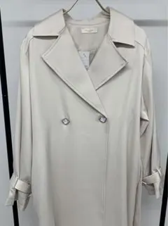 アストリアオディール　クリアボタントレンチコート　M