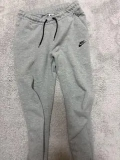 Nike テックフリース スウェットパンツ グレー