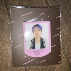 BTS マジックショップ ジン アクリルバッジ
