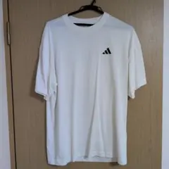 adidas　All Day I Dream About Tシャツ　バスケのサムネイル