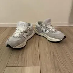 《BEAUTY&YOUTH別注》ニューバランス　W5740SLA 23.5cm