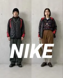 NIKE ジャケット　ゴールド刺繍　赤黒