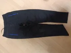 Gap　Fit ブラックパンツ　ジュニア　長ズボン