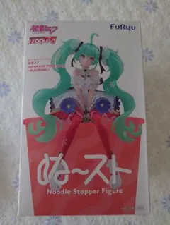 ぬースト 初音ミク（未開封） 10th 桜ミク - メルカリ