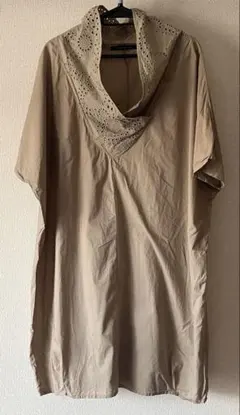 mizuiro-ind 刺繍入りチュニック ベージュ