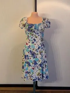 YUKI TORII フラワープリント 半袖ワンピース 38号のサムネイル