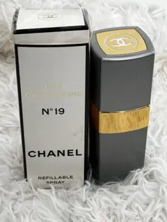CHANEL シャネル N°19 リフィラブルスプレー 50 ml﻿