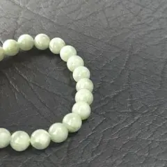 [B64-001］ 翡翠　一粒　ブレスレット　レザー　本革　天然石　ミャンマー産 B64-001］ 翡翠 一粒 ブレスレット レザー 本革 天然石 ミャンマー産