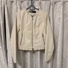 ZARA アイボリー ノーカラージャケット