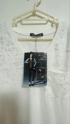 AVAIL MODE Vネック ポケット付き Tシャツ ホワイト L
