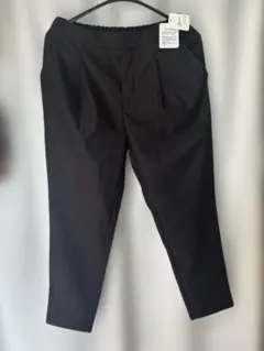 黒 プリーツ入り カジュアルパンツ Lサイズ