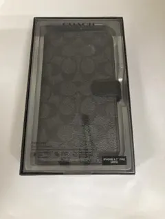 コーチ iPhone SE 8 7 手帳型ケース シグネチャー ブラック⁠ - メルカリ
