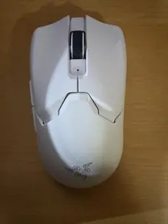 Razer Viper V2 Pro ホワイト ゲーミングマウス 本体のサムネイル