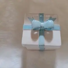 陶器製ギフトボックス型小物入れ