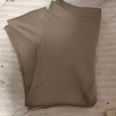 ベージュ カジュアルパンツ ポケット付き