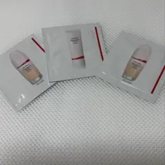 資生堂エッセンススキングロウ ファンデーション 220 130 下地美容液