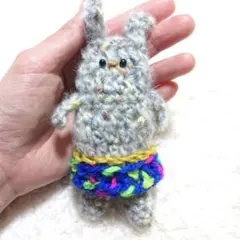 ミニおパンツうさぎ　あみぐるみ