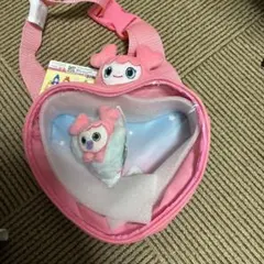 ② TWICE LOVELYS　ぴょこきゅんボディバッグ　モモ　ぬいぐるみ