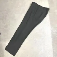 UNIQLO 感動パンツ　メンズ　グレー　ウエスト82cm
