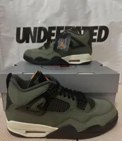 UNDEFEATED × Nike Air Jordan 4 Retroのサムネイル