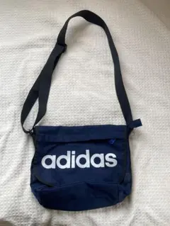 adidas ショルダーバッグ ネイビーのサムネイル