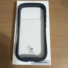 iFace Reflection iPhone 17 Pro ケース　ガラス割れ