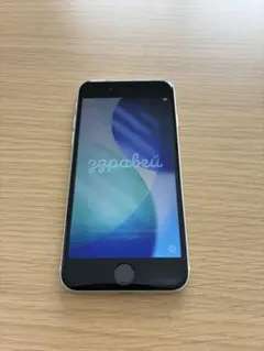 Apple iPhone SE第3世代　64GB