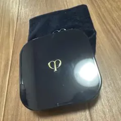 クレドポーボーテ　タンクッションエクラルミヌ　オークル10