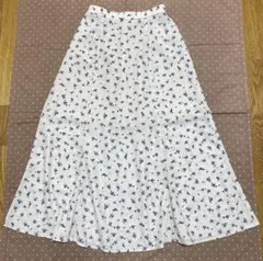 GUジーユーフラワー柄ロングスカートSサイズ花柄スカートフラワープリント匿名配送