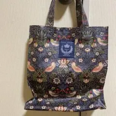 花と鳥のトートバッグ ネイビー