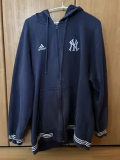 adidas ニューヨーク・ヤンキース パーカー Mサイズ