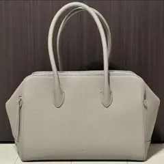 美品 vasic ヴァジック カーゴミニミニ レザー 2WAY バッグ チョーク