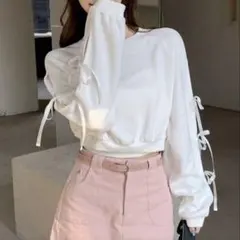 1354 ) SHEIN DAZYクロップド スウェット リボン トップス