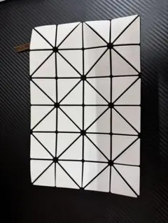 BAO BAO ISSEY MIYAKE ポーチ ホワイトのサムネイル