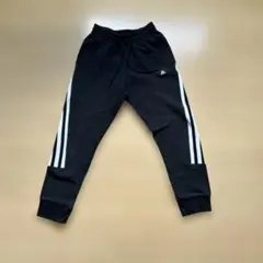 adidas トレーニングパンツ ブラック 3本ライン