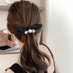 上品 リボン パール ヘアゴム 黒 エレガント 真珠 髪 ヘアアクセサリー ♡