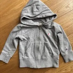 Champion グレー ジップアップ　パーカー 100