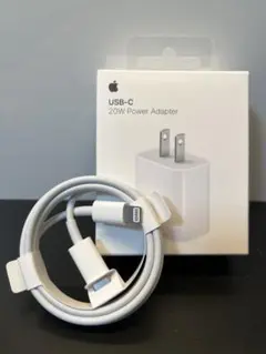 【新品未使用】Apple純正充電器とタイプC-ライトニングケーブルのセット
