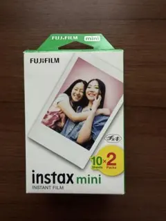 さ*ら様 FUJIFILMのinstax mini用インスタントフィルム、20枚