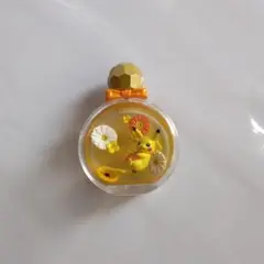 ポケモン　ピカチュウ（メス）食玩 フィギュア