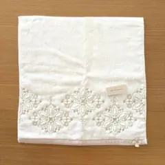 ☆新品未使用☆ ANTEPRIMA タオルハンカチ オフホワイト ベージュ