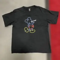 美品　UNIQLO ミッキー Tシャツ 160