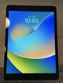 Apple iPad 第9世代 64GB 本体　シルバーのサムネイル