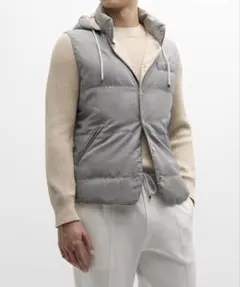 j kato【美品】ブルネロクチネリ リバーシブル ダウンベスト S j kato様専用【美品】ブルネロクチネリ リバーシブル ダウンベスト S